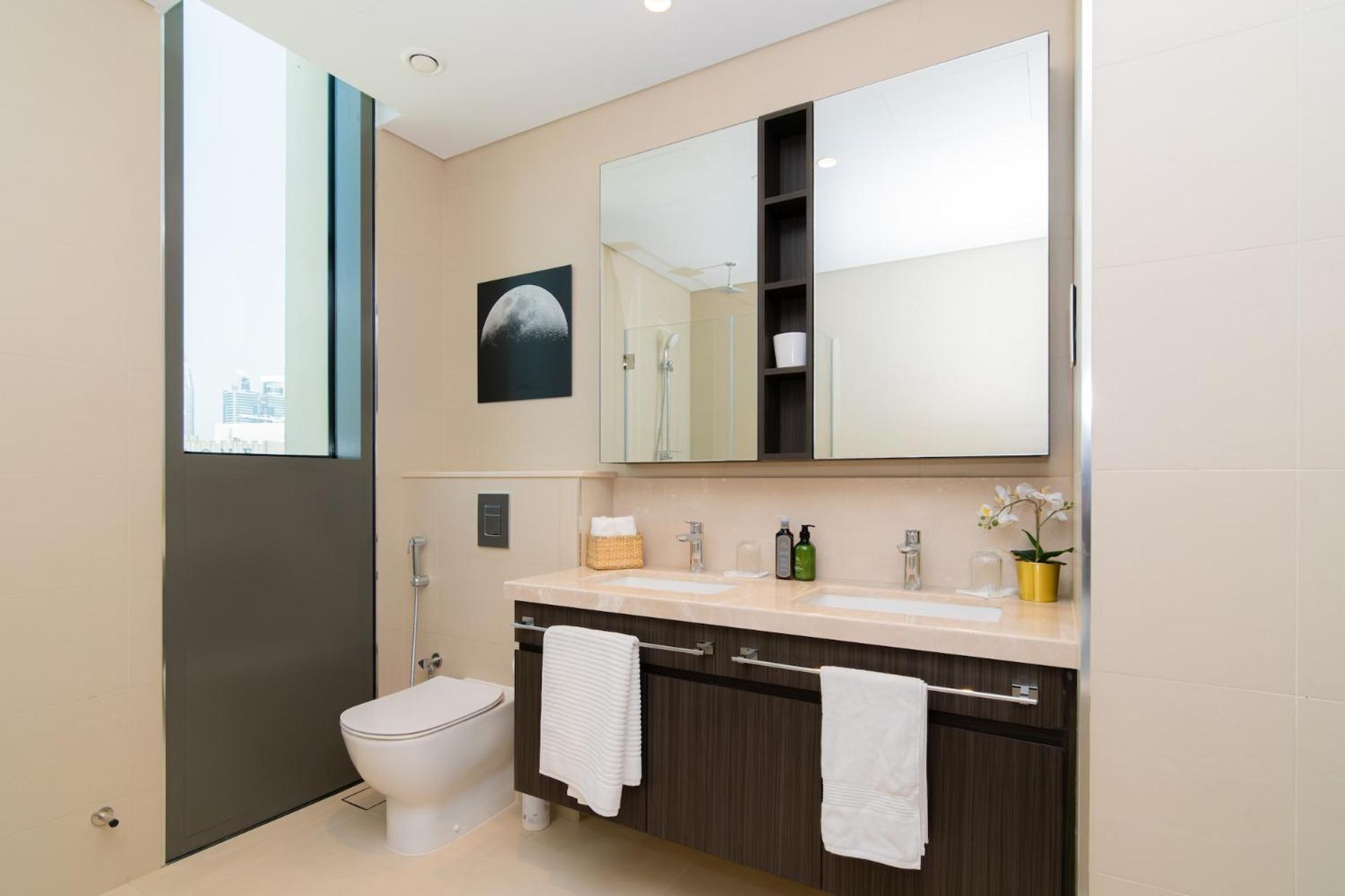 Elite Escape - 2 Bhk Getaway With Burj Khalifa View And Mall Access - 1507 Дубай